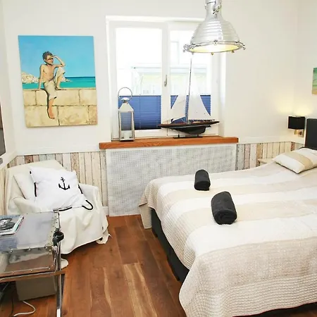 Grand - Anchor Apartment